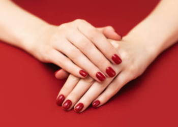 Red Nail Color